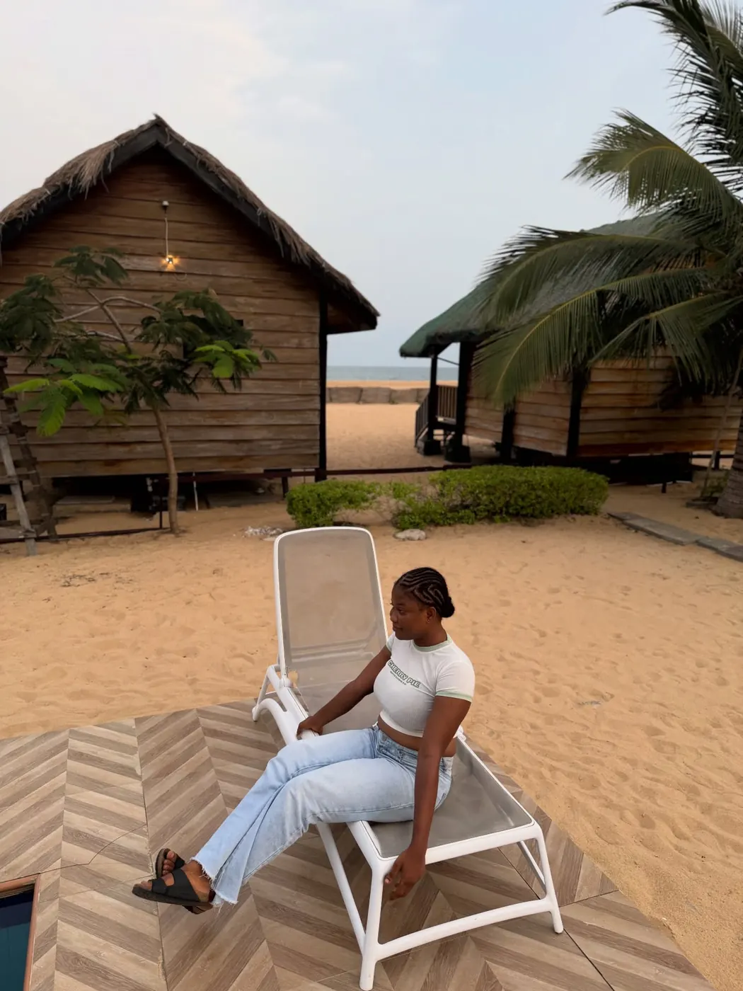 Beach chalet frame during the Keta 3 Days route